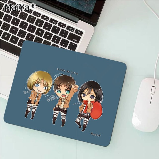 Tapis de souris Attaque des titans </br> Armin, Eren et Mikasa Chibi